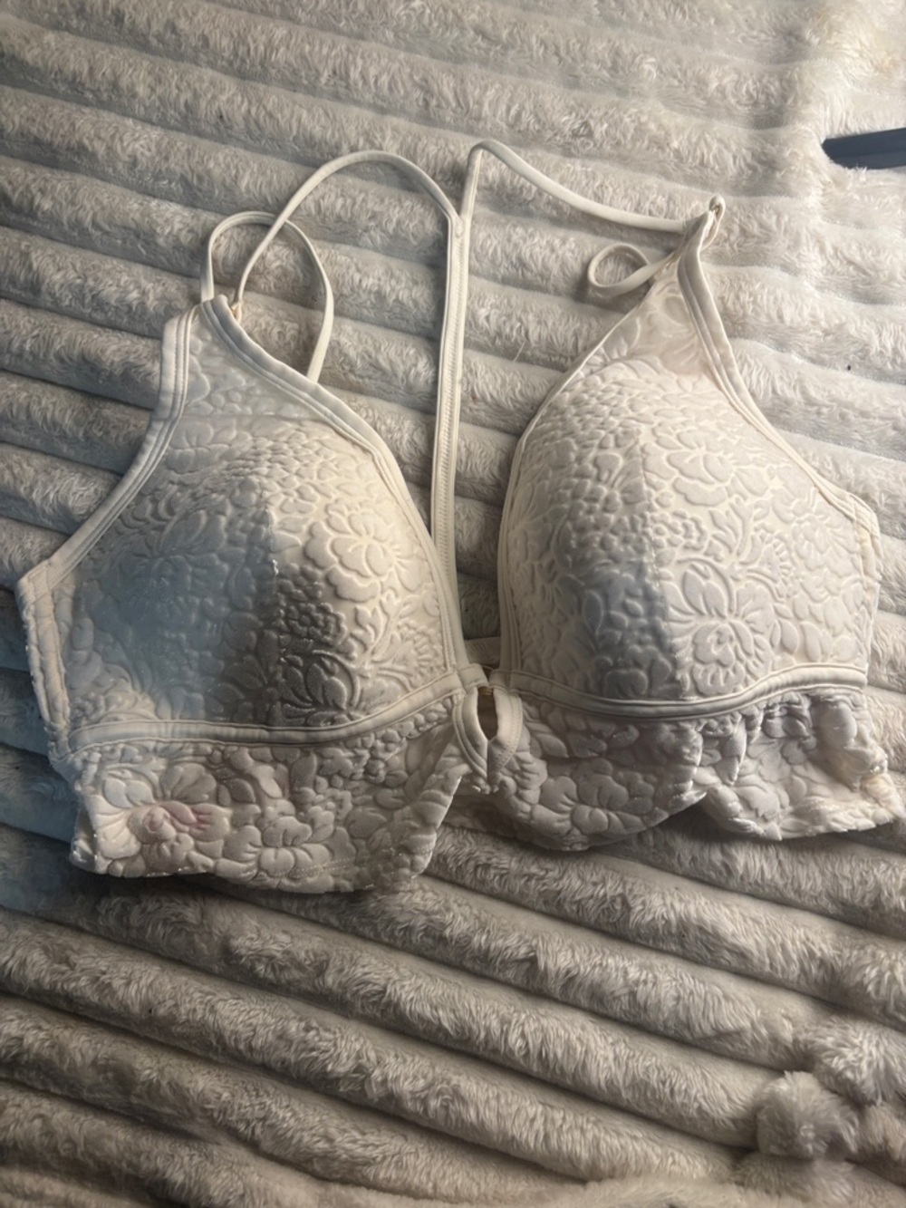 PINK Victoria's Secret White Floral Lace Padded Bralette